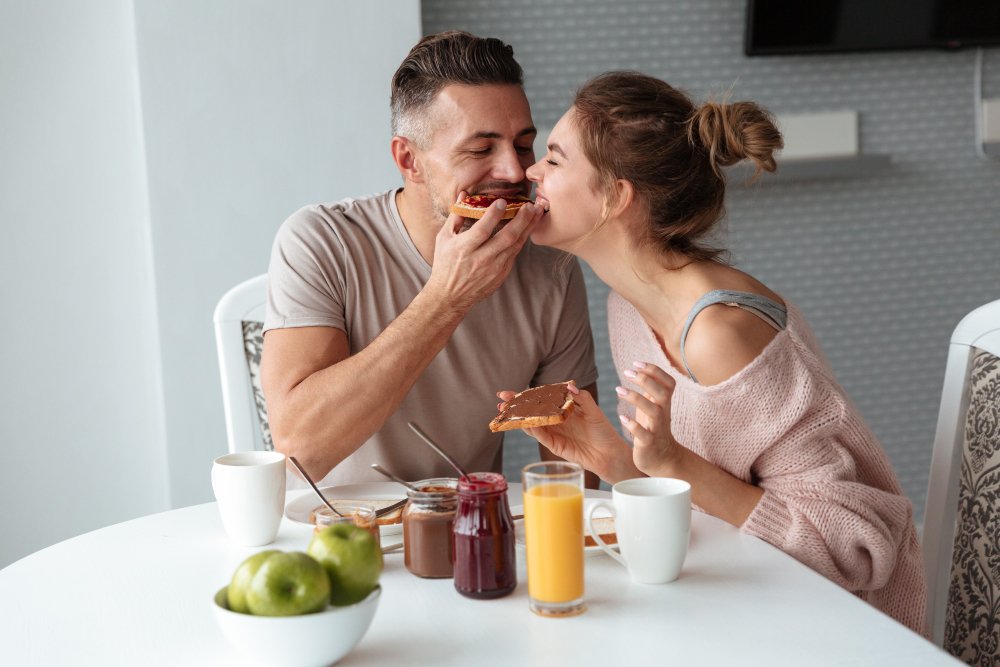 Couple spending quality time together to build emotional intimacy