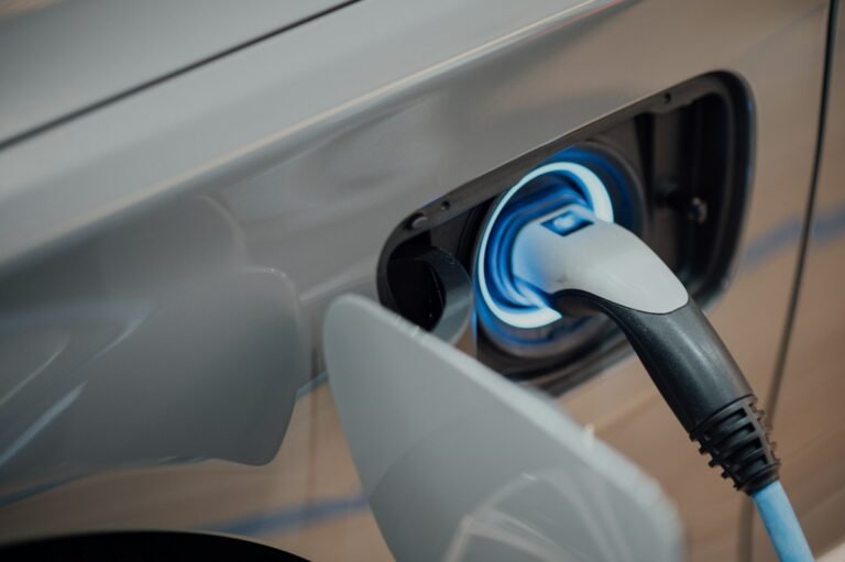 The Complete Automotive Guide 2026: Electric Cars, Maintenance & Buying Tips